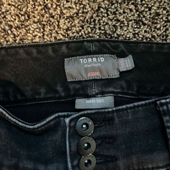 Torrid Skinny Jegging Pants Women's 18T Black Feel The Fit Super Soft Stretch - Picture 3 of 6